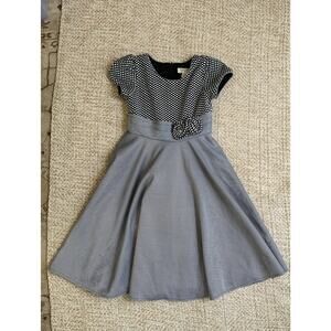 Richie House Little Girls Grey Pintuck Dotted Bow Polished Dress 9/10